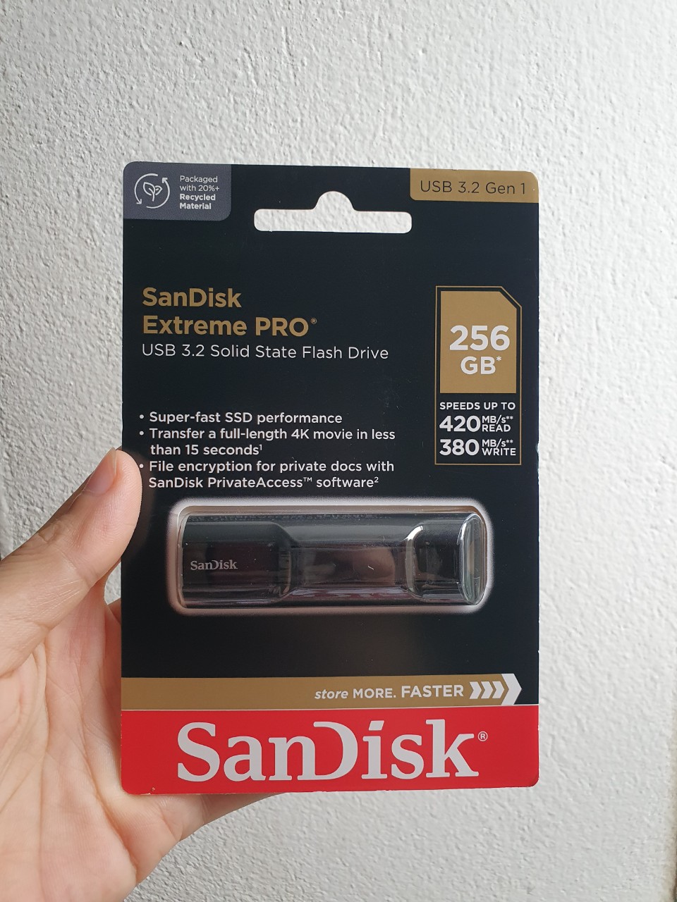 USB3.2 Sandisk Extreme Pro CZ880 256GB DJ (Đọc 420MB/s, Ghi 380MB/s)